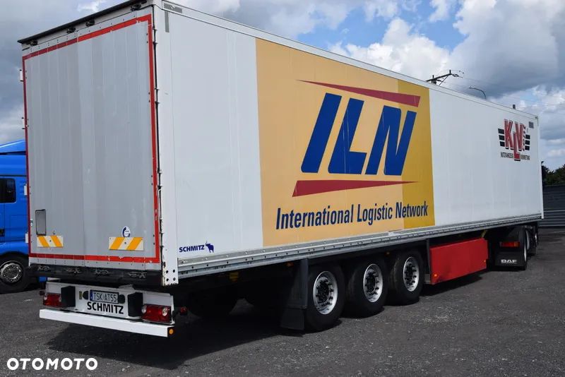 Schmitz Cargobull SKO 24 - 3