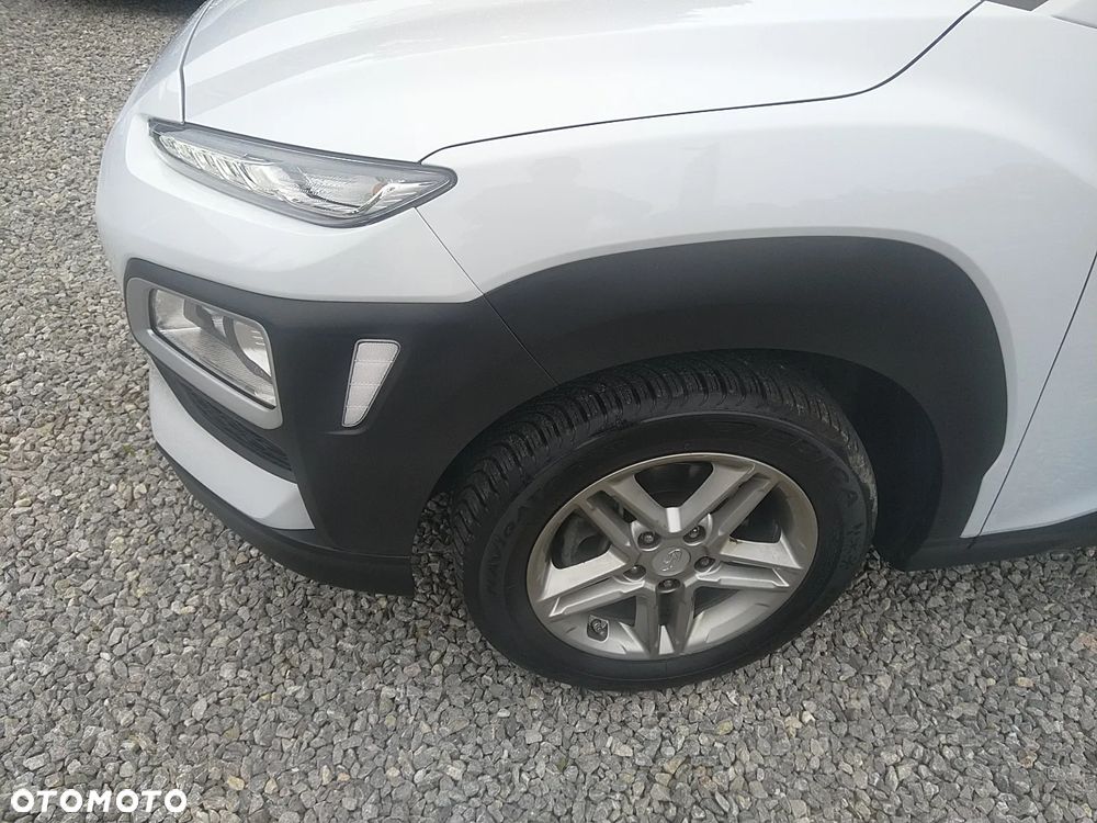 Hyundai Kona - 32