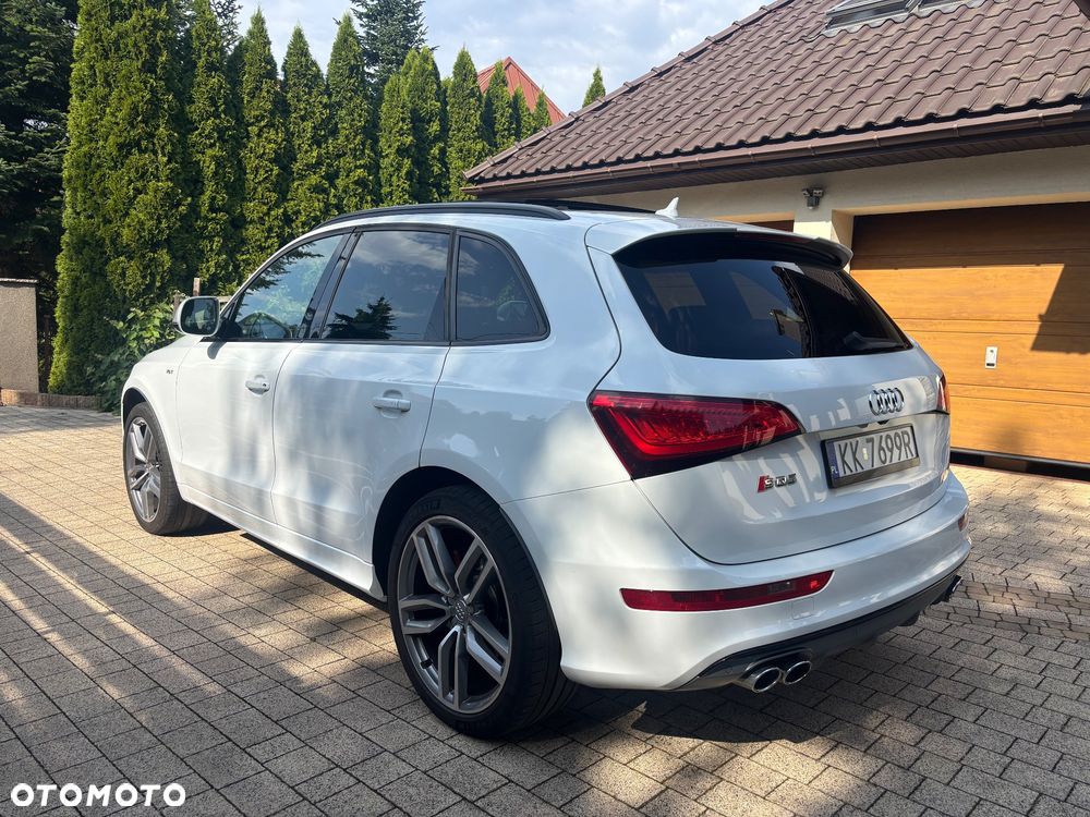 Audi SQ5 - 5