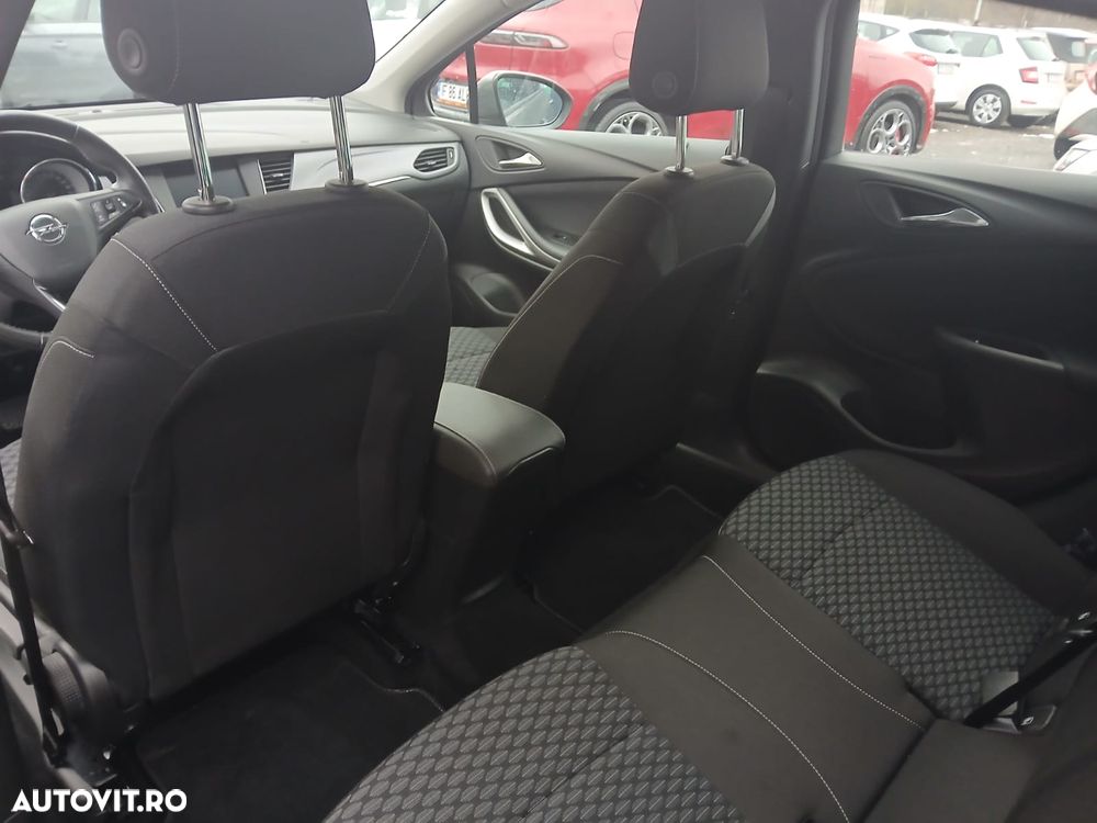 Opel Astra 1.6 CDTI Enjoy Aut. - 9