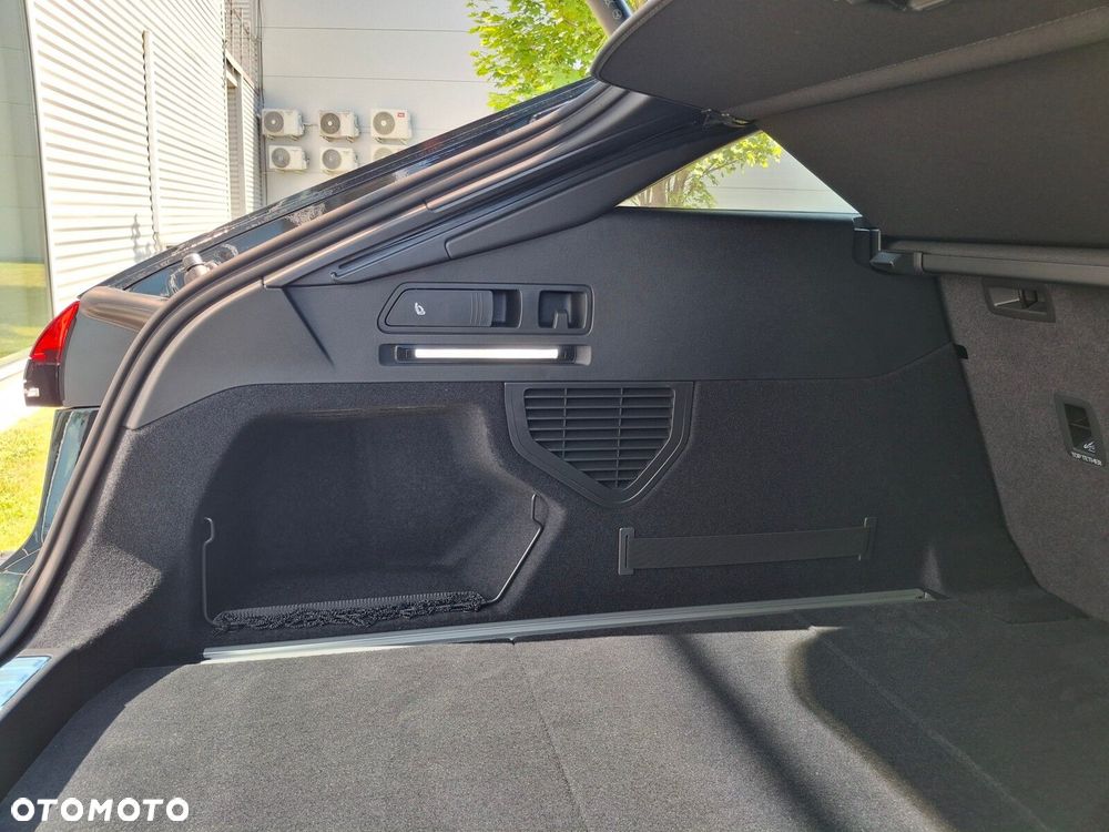 Audi A6 Avant - 10