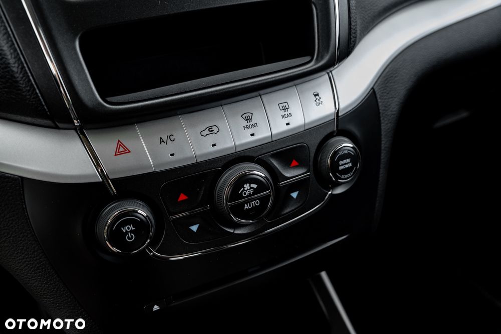 Fiat Freemont 3.6 V6 Lounge - 33