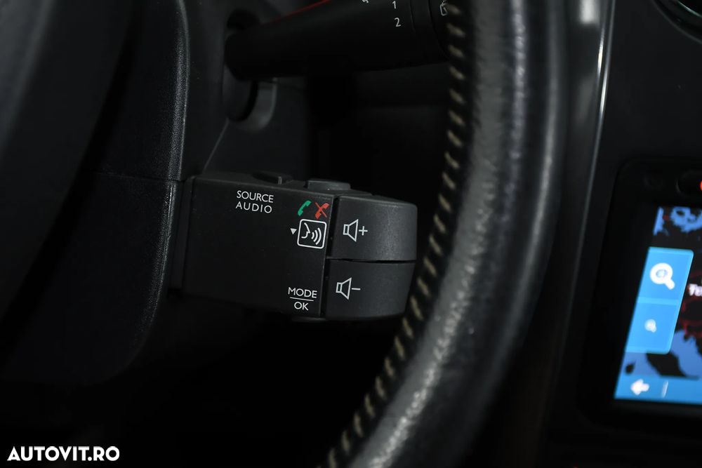Dacia Duster 1.5 dCi 4x2 Laureate - 17