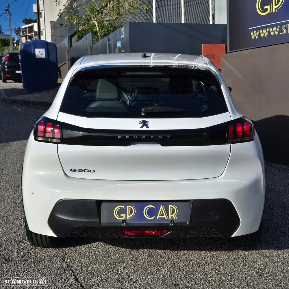 Peugeot e-208 50 kWh Allure - 4