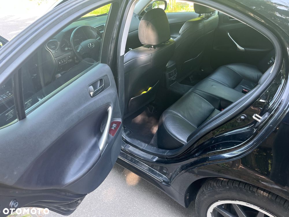 Lexus IS 220d Luxury Line - 14