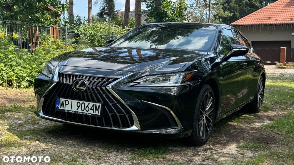 Lexus ES 300h Prestige - 1