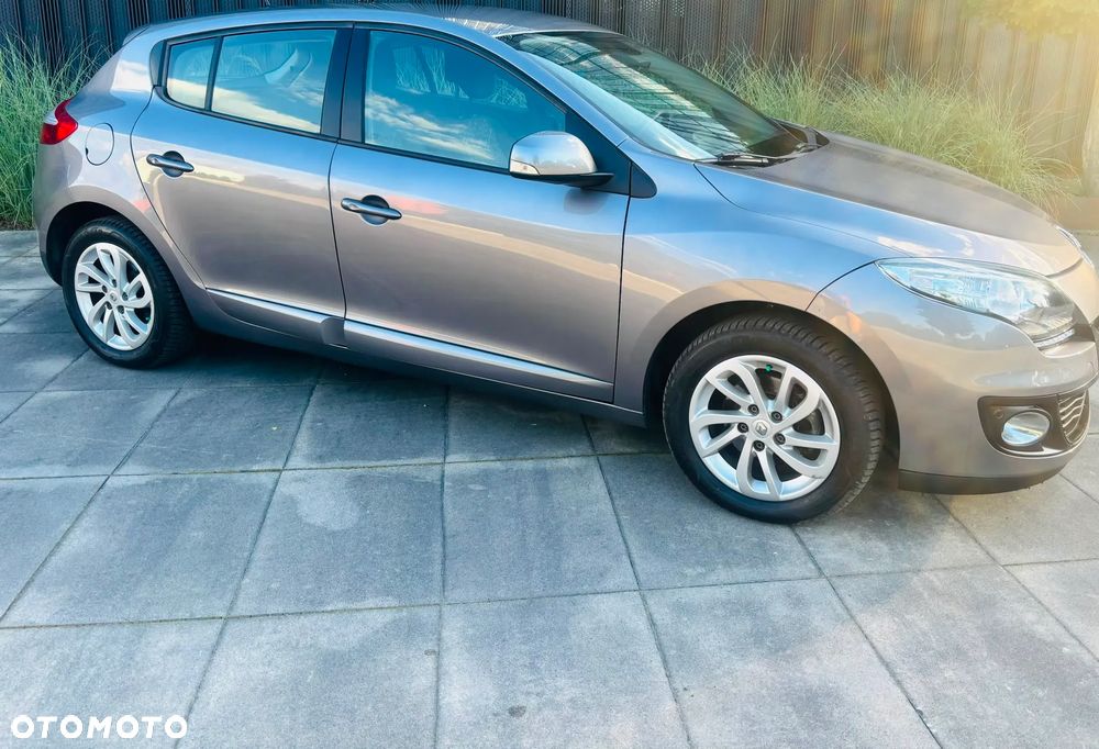Renault Megane ENERGY TCe 115 Start & Stop Bose Edition - 10