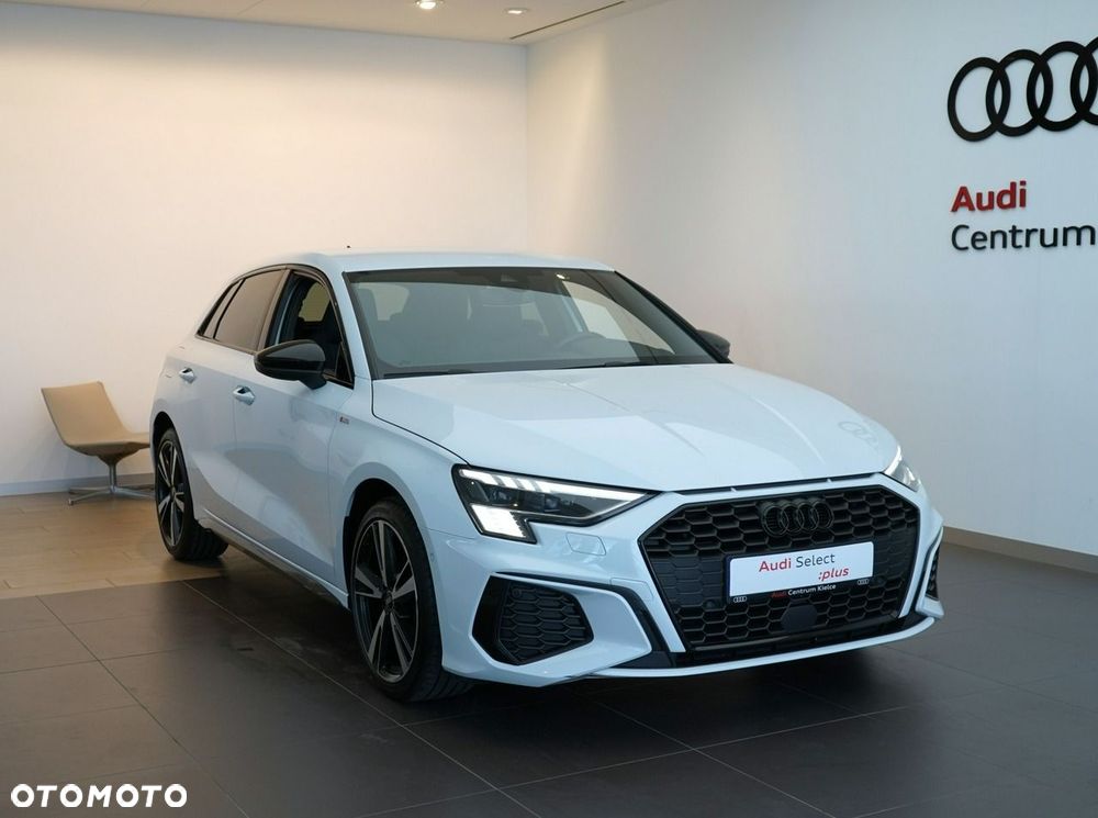 Audi A3 Sportback - 6