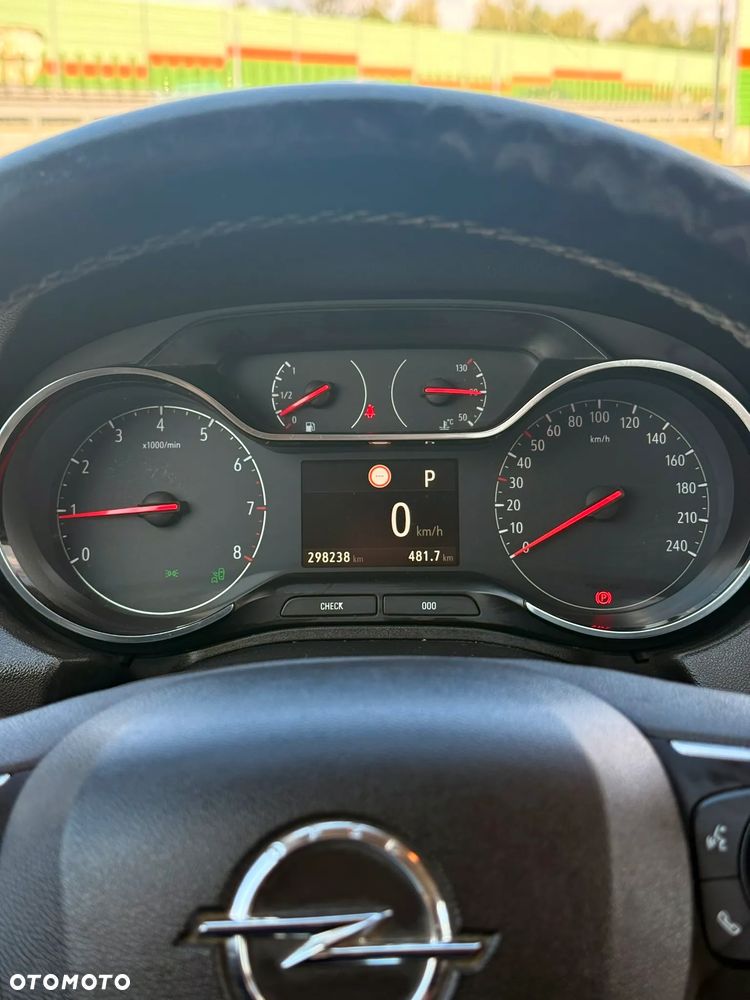 Opel Grandland X 1.2 T Ultimate S&S - 9