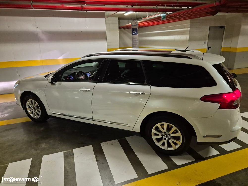 Citroën C5 Tourer 1.6 e-HDi Séduction Air.CMP6 - 17