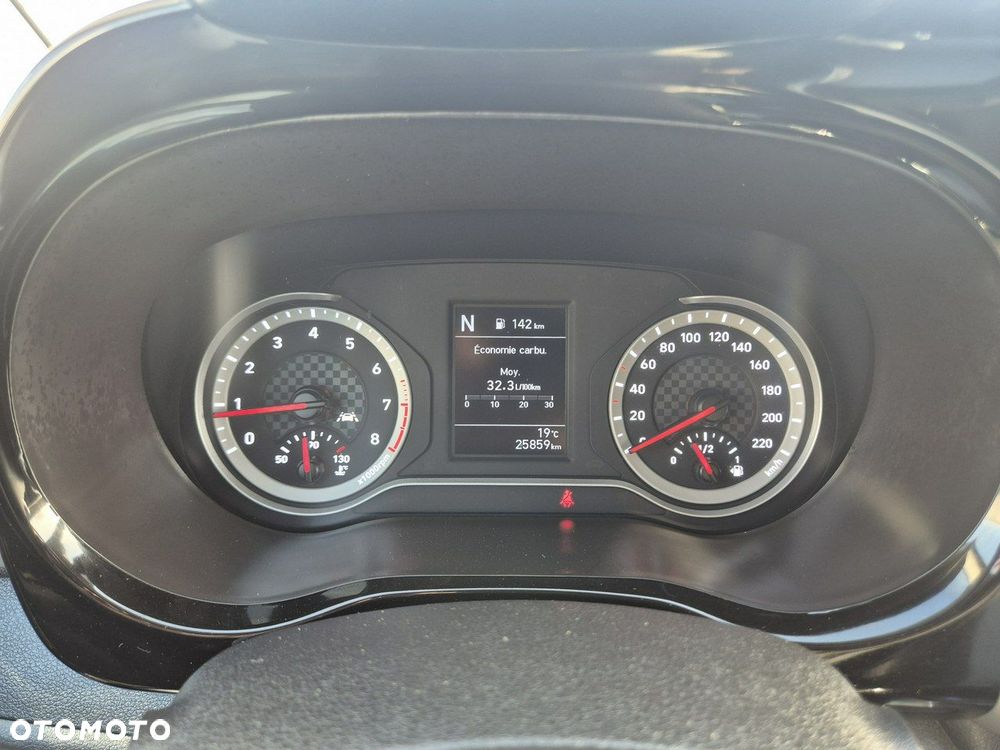 Hyundai i10 - 24
