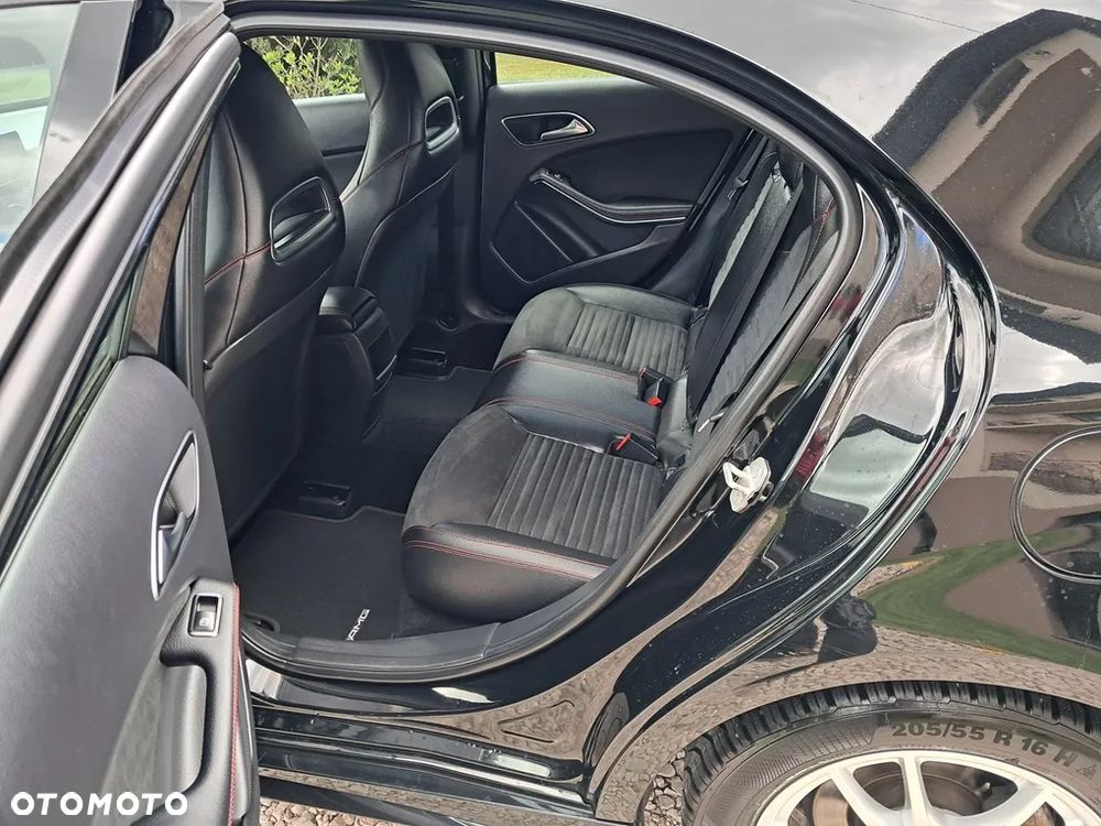 Mercedes-Benz Klasa A 180 (BlueEFFICIENCY) AMG Sport - 14
