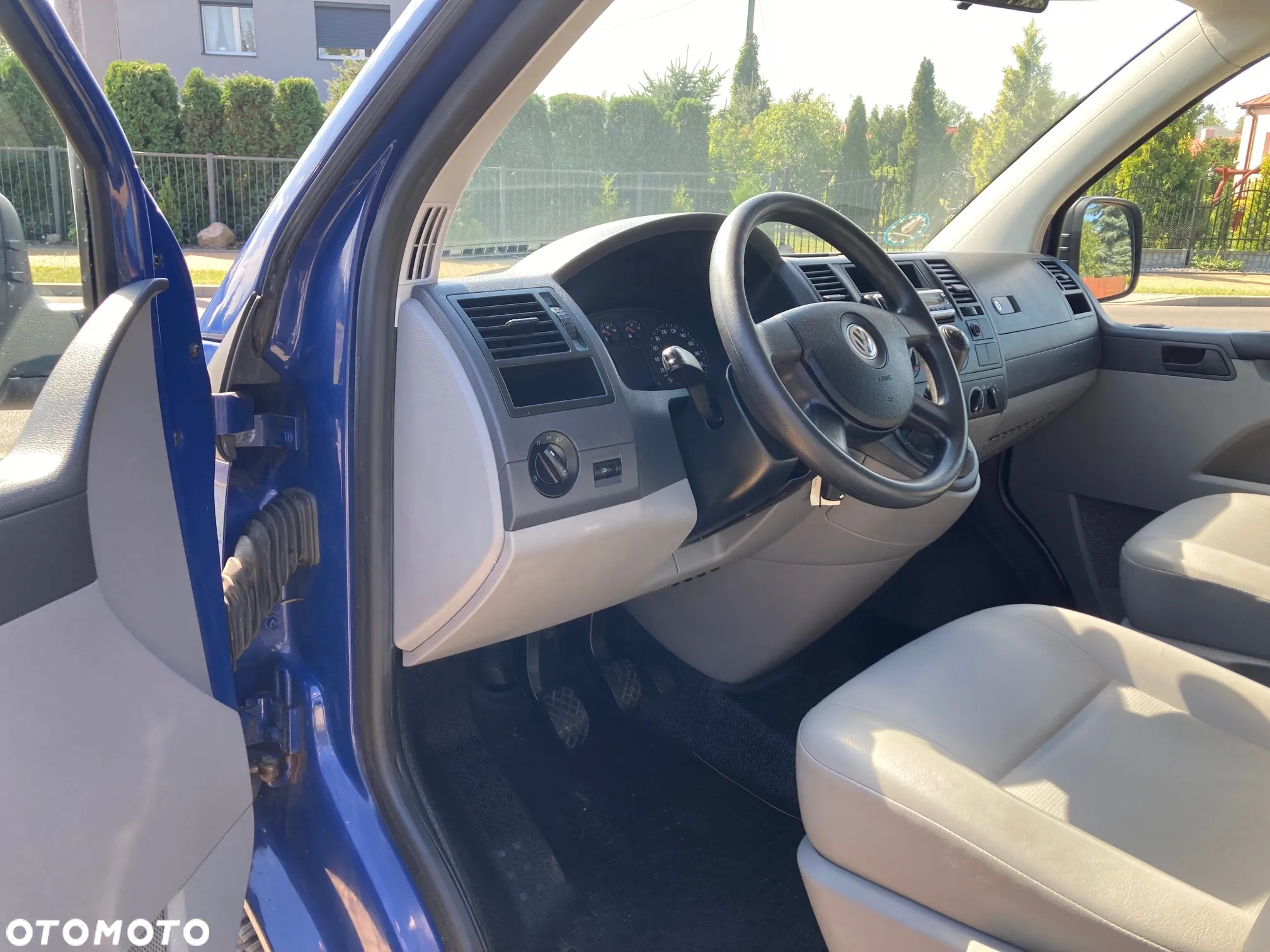 Volkswagen Transporter - 5