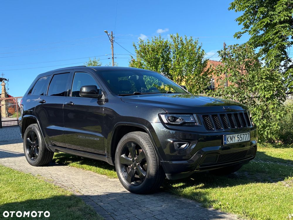Jeep Grand Cherokee - 1