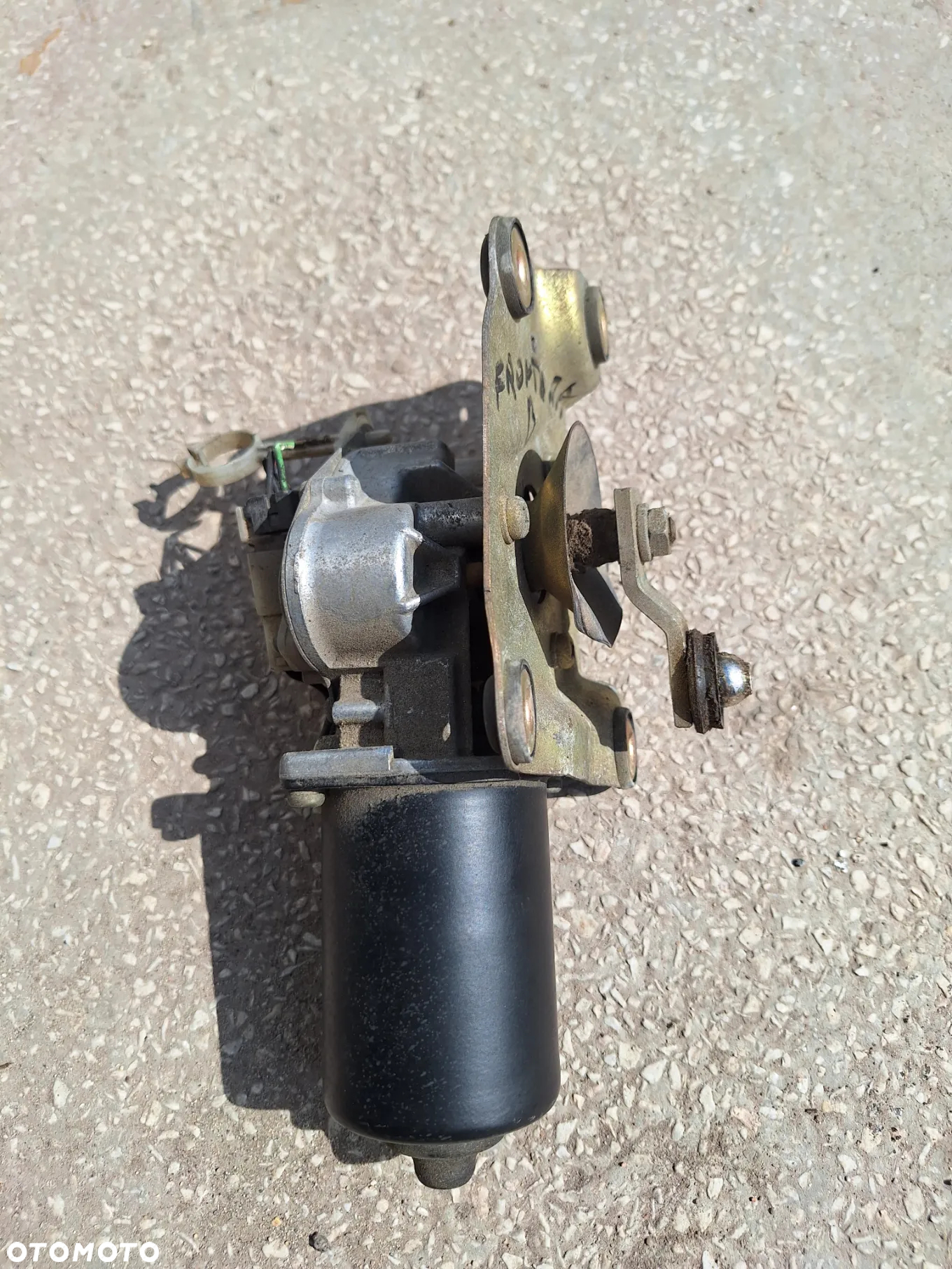 mechanizm silniczek wycieraczek przód do Opel Frontera B 3d   (48/5)  (48/6) - 6