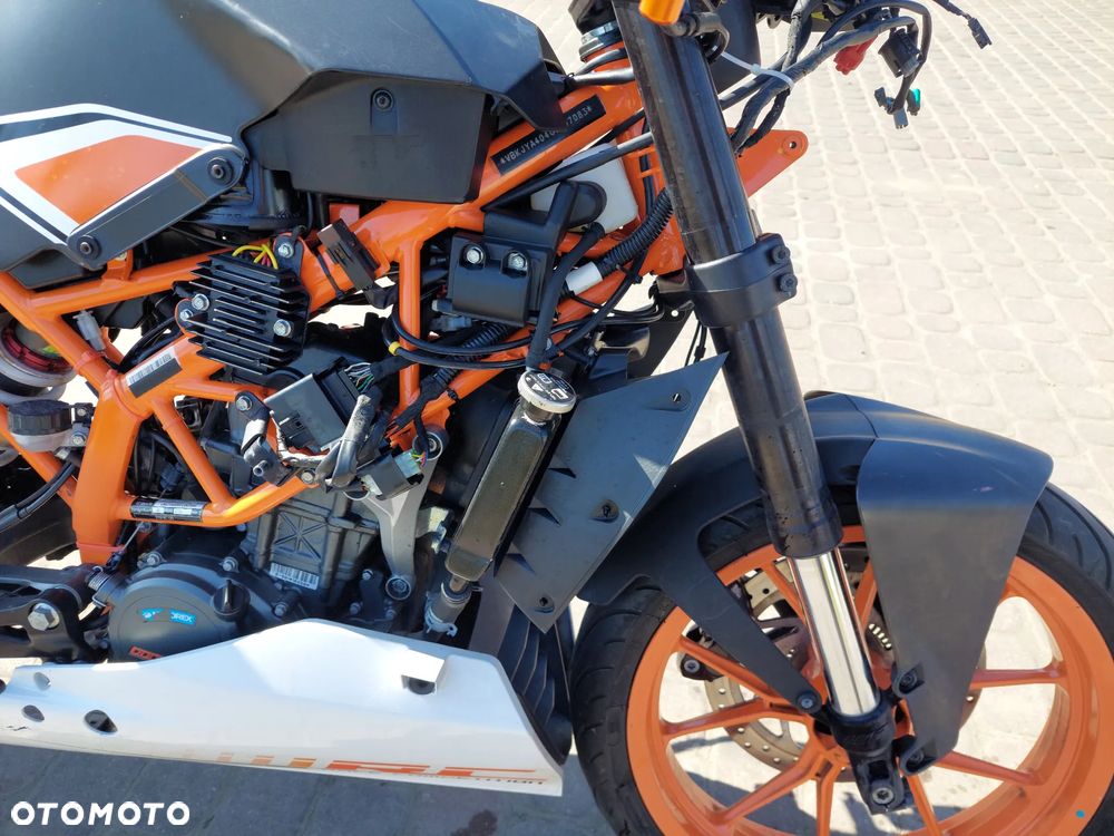 KTM RC 125 - 14