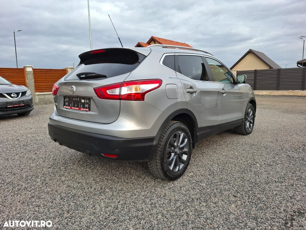 Nissan Qashqai 1.6 DCI Start/Stop X-TRONIC N-Connecta - 14