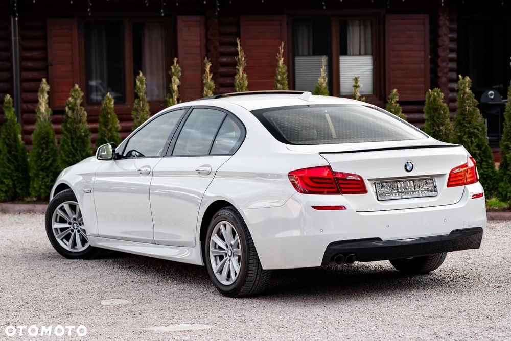 BMW Seria 5 520d Sport-Aut - 13