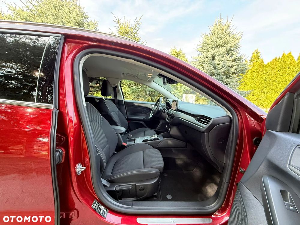 Ford Focus 1.5 EcoBoost Titanium X - 26