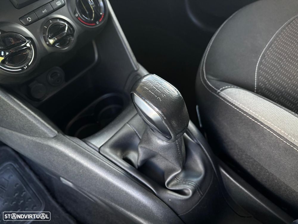 Peugeot 208 1.6 BlueHDi Style - 15