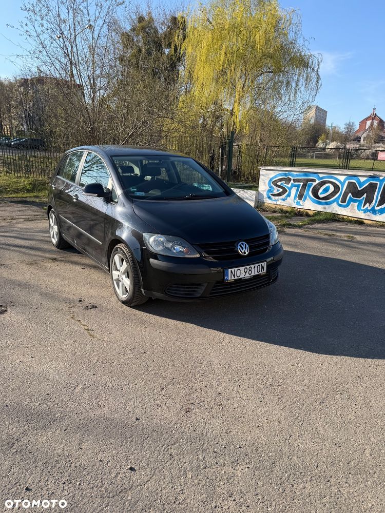 Volkswagen Golf 1.6 FSI Trendline - 1