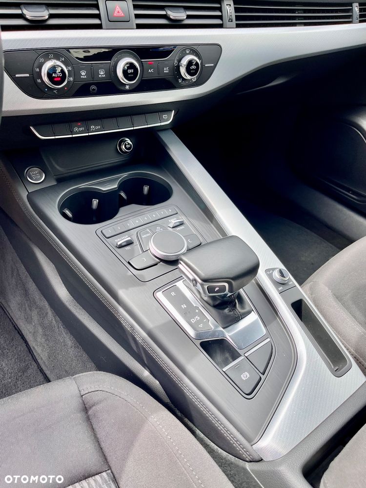 Audi A4 Limousine 2.0 TDI S tronic design - 14