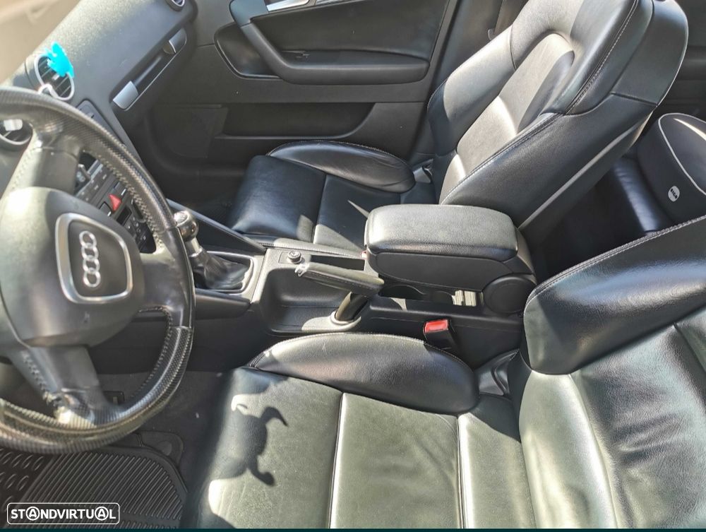 Audi A3 Sportback 2.0 TDi Sport - 4