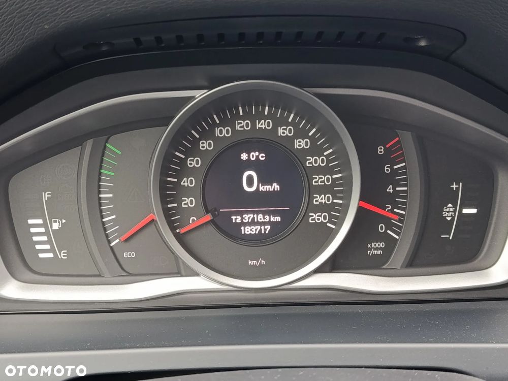 Volvo V60 T3 - 16