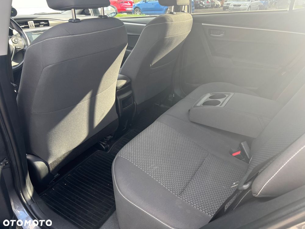 Toyota Corolla 1.6 Comfort MS - 17