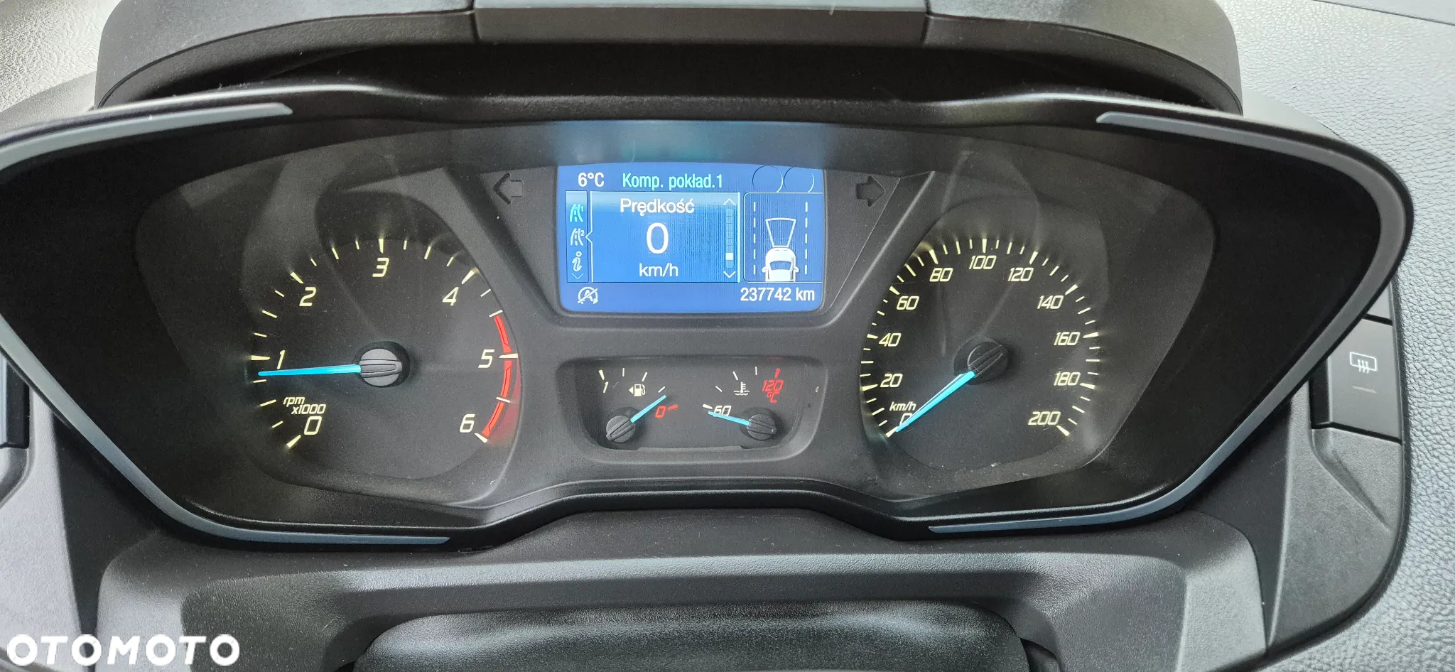 Ford Tourneo Custom 2.0 EcoBlue L2 Shuttle Bus Titanium - 13
