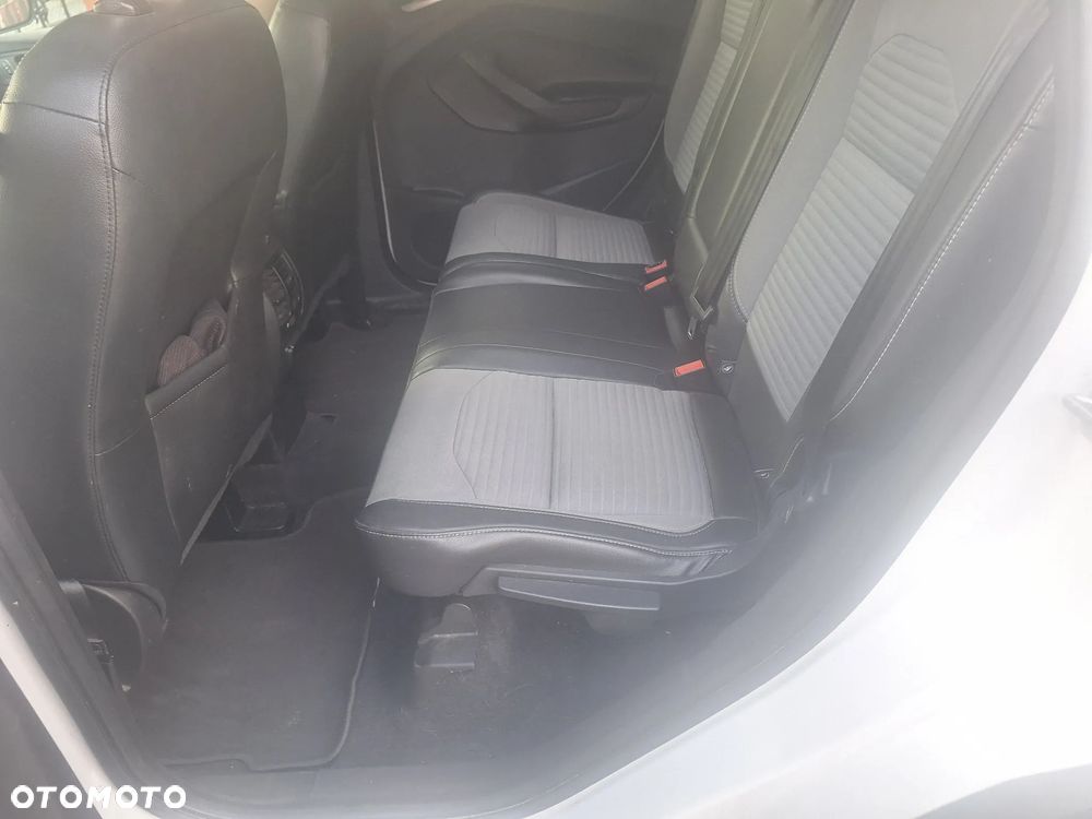 Ford Escape - 5