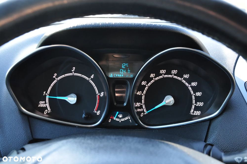 Ford B-MAX 1.5 TDCi Trend EU6 - 29