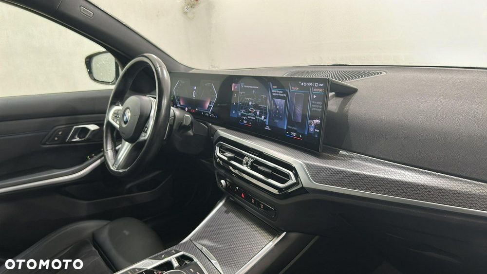 BMW Seria 3 318d M Sport - 14