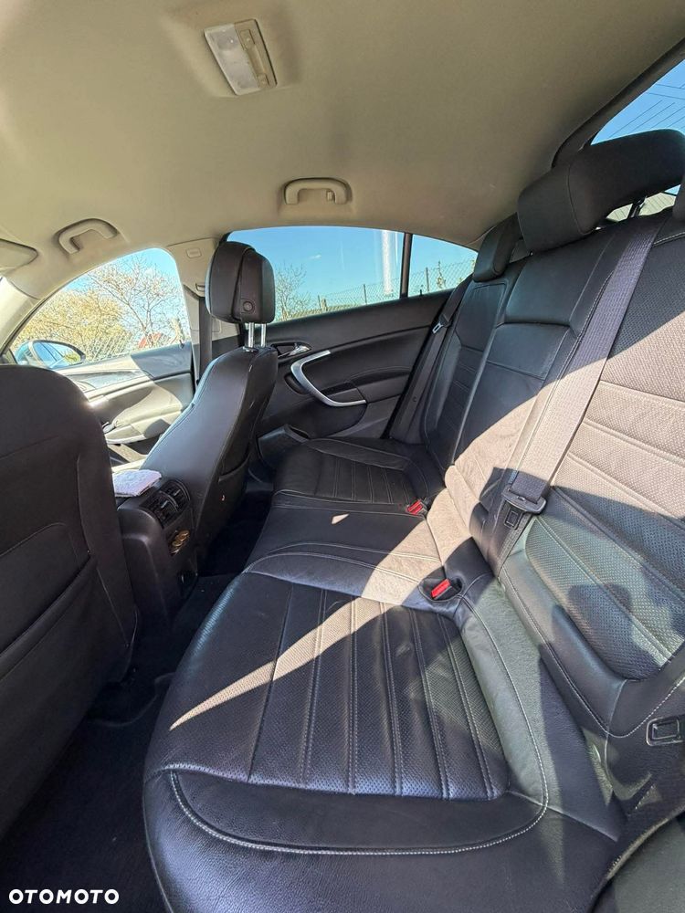 Opel Insignia - 9