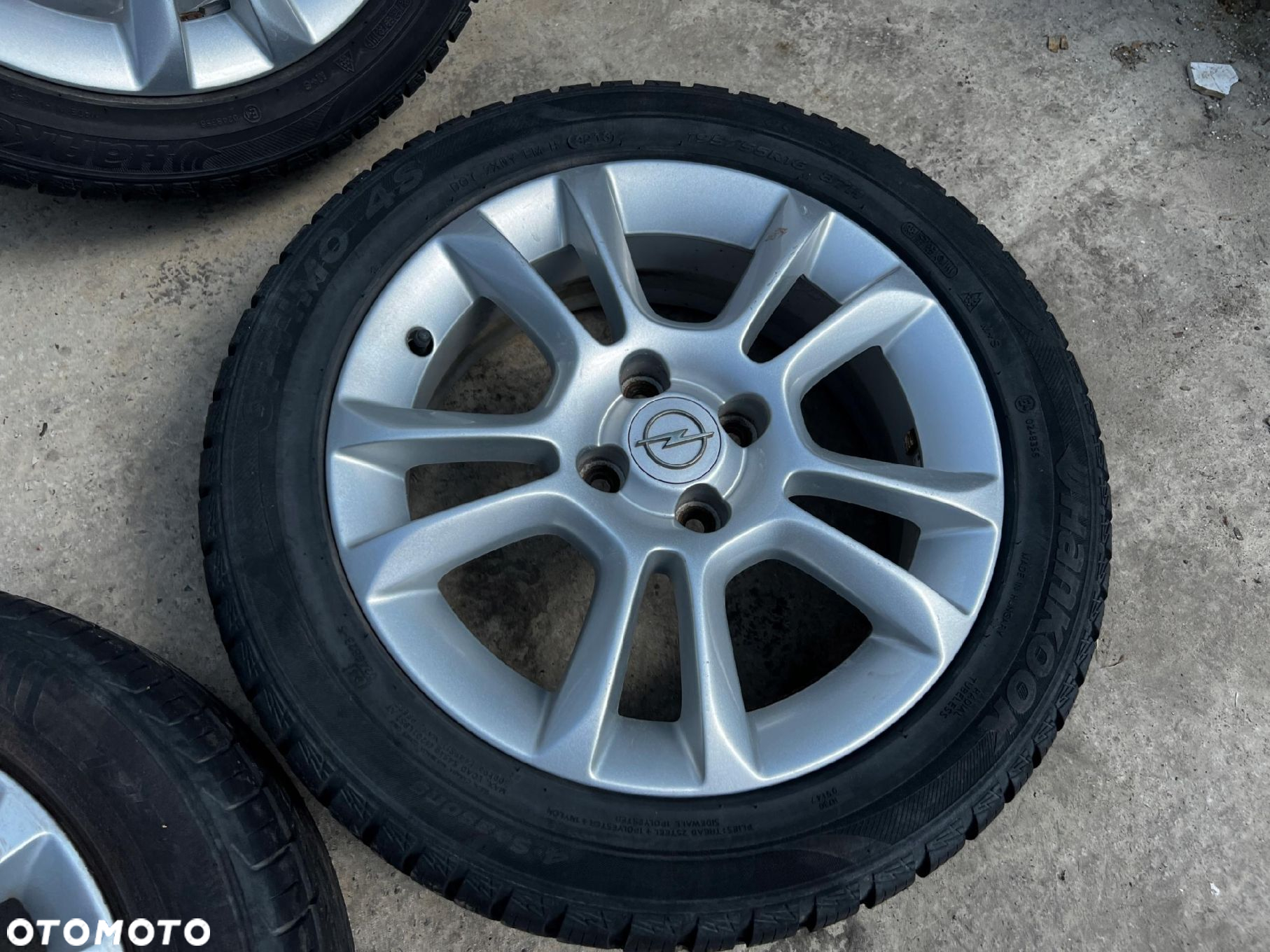 KOŁA FELGI OPONY CAŁOROCZNE LETNIE OPEL CORSA D E 195/55 R16 - 4