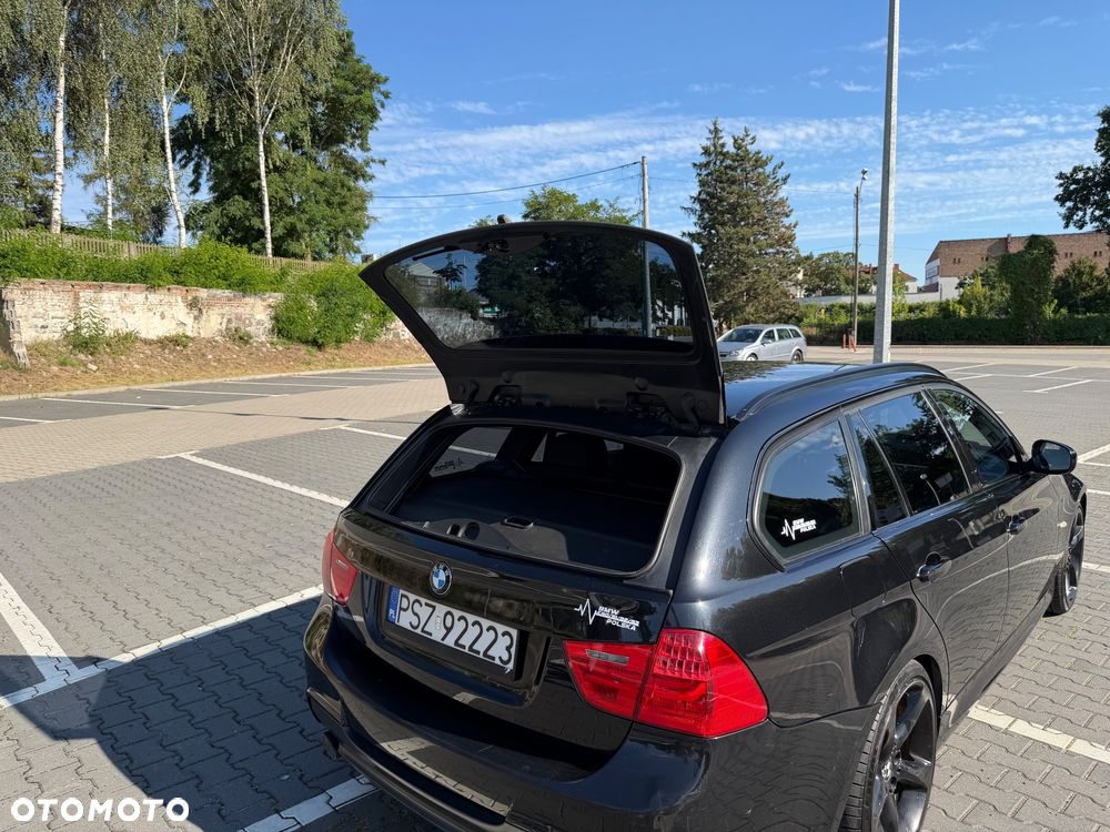 BMW Seria 3 318d Sport Line - 28