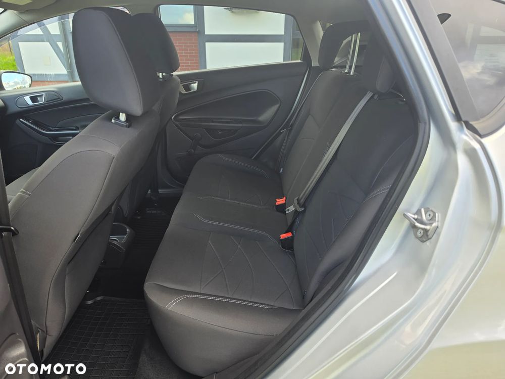 Ford Fiesta 1.0 EcoBoost Titanium - 18
