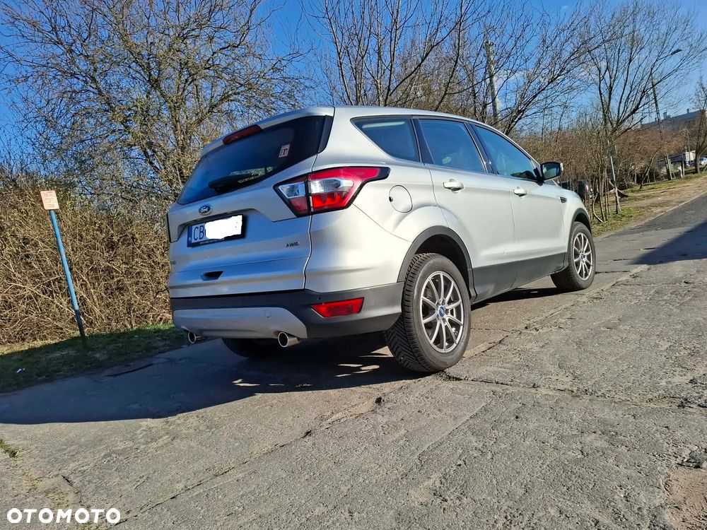Ford Kuga 2.0 TDCi 4WD Trend - 3