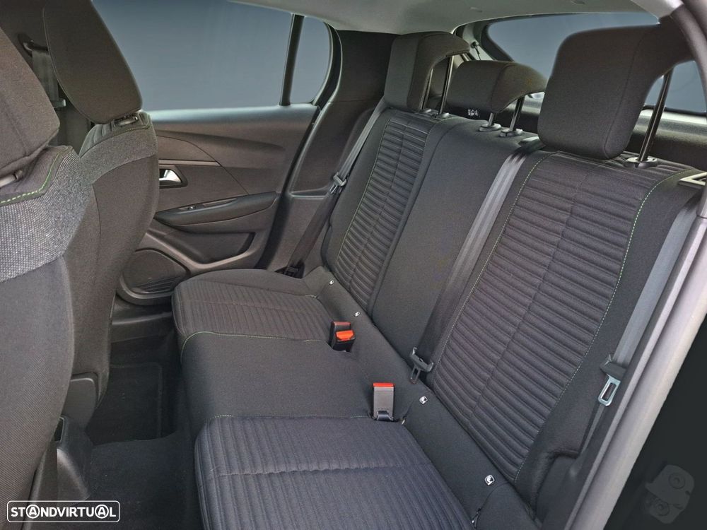 Peugeot 208 1.2 PureTech Active - 12