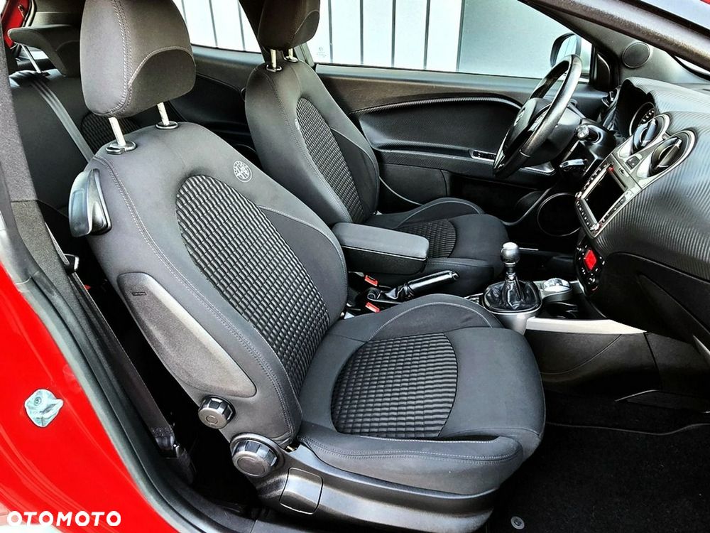 Alfa Romeo Mito - 22