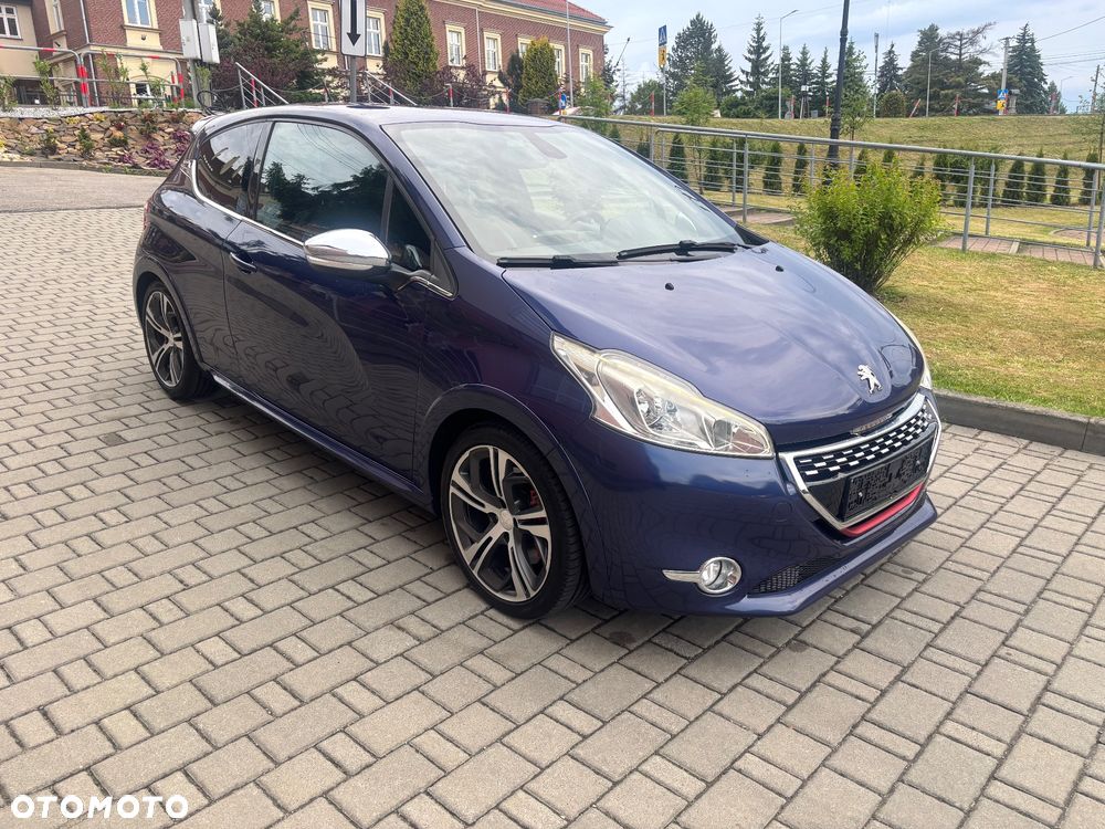 Peugeot 208 1.6 THP GTi - 4