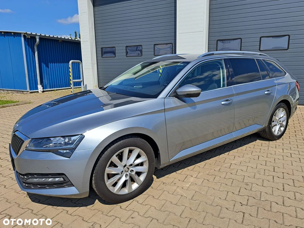 Skoda Superb 2.0 TDI SCR Ambition DSG - 4