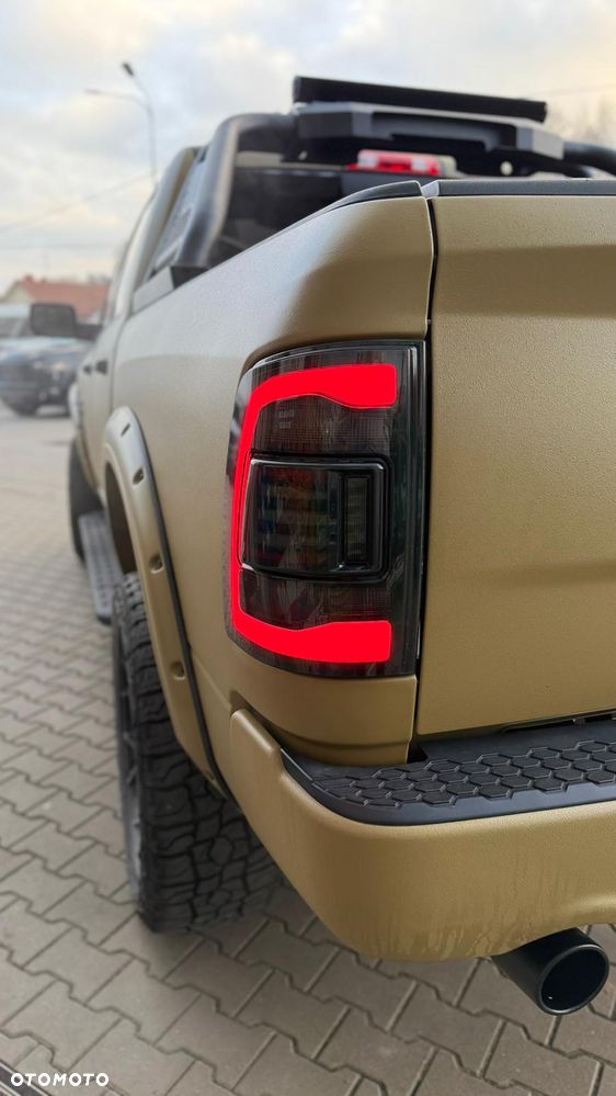 Dodge RAM - 19