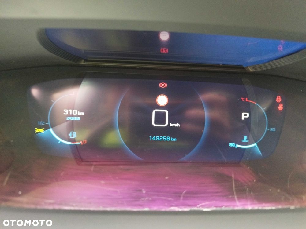 Peugeot 2008 - 6