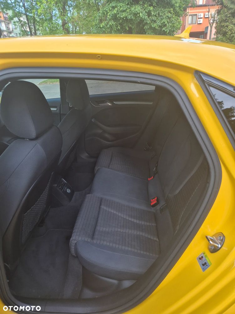 Audi A3 Limousine 1.6 TDI S tronic design - 18