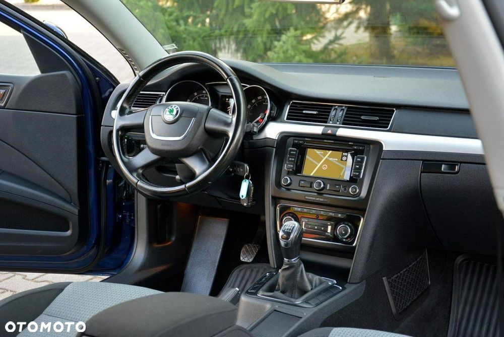 Skoda Superb - 19