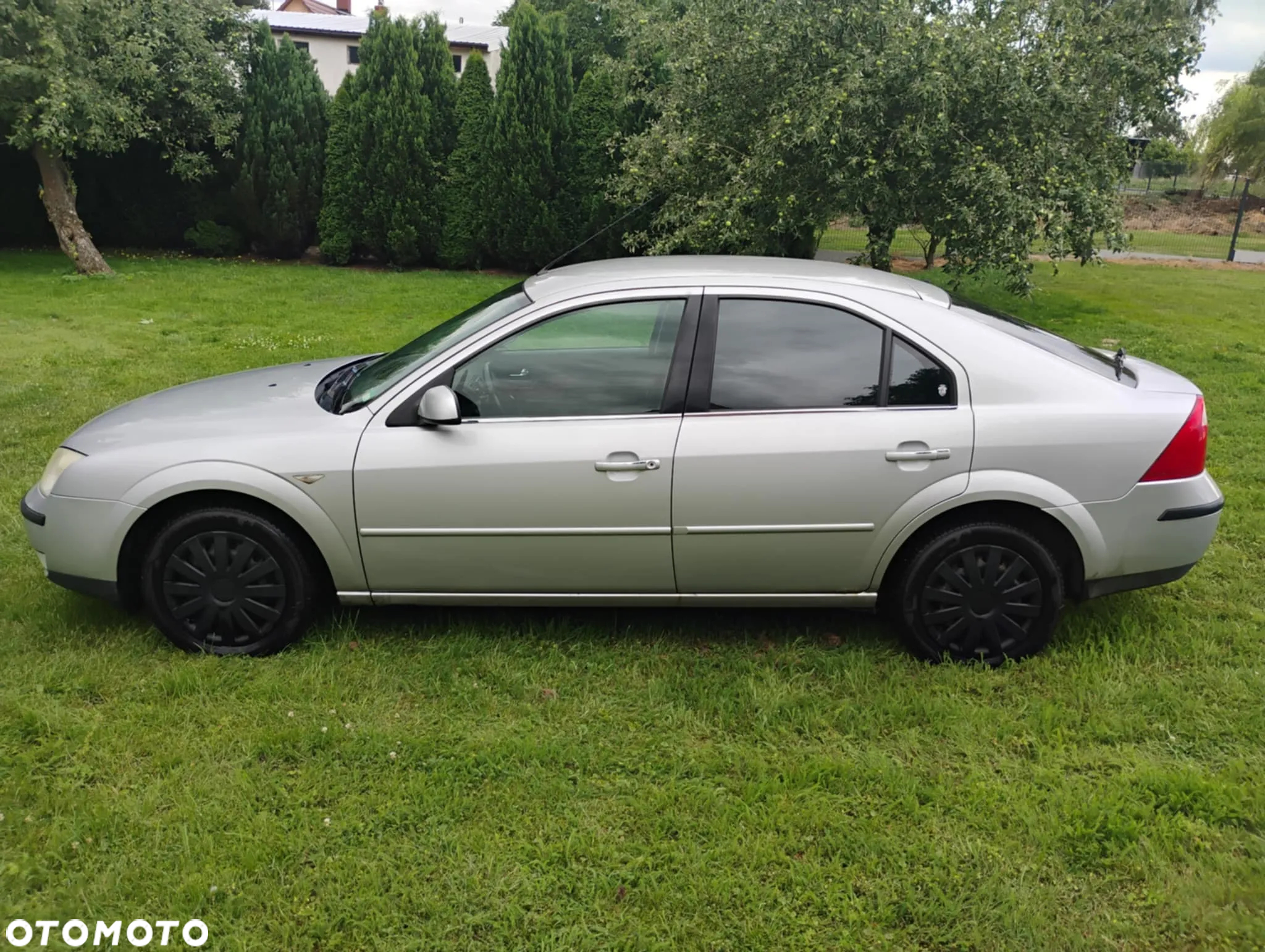 Ford Mondeo 1.8 Ghia - 4