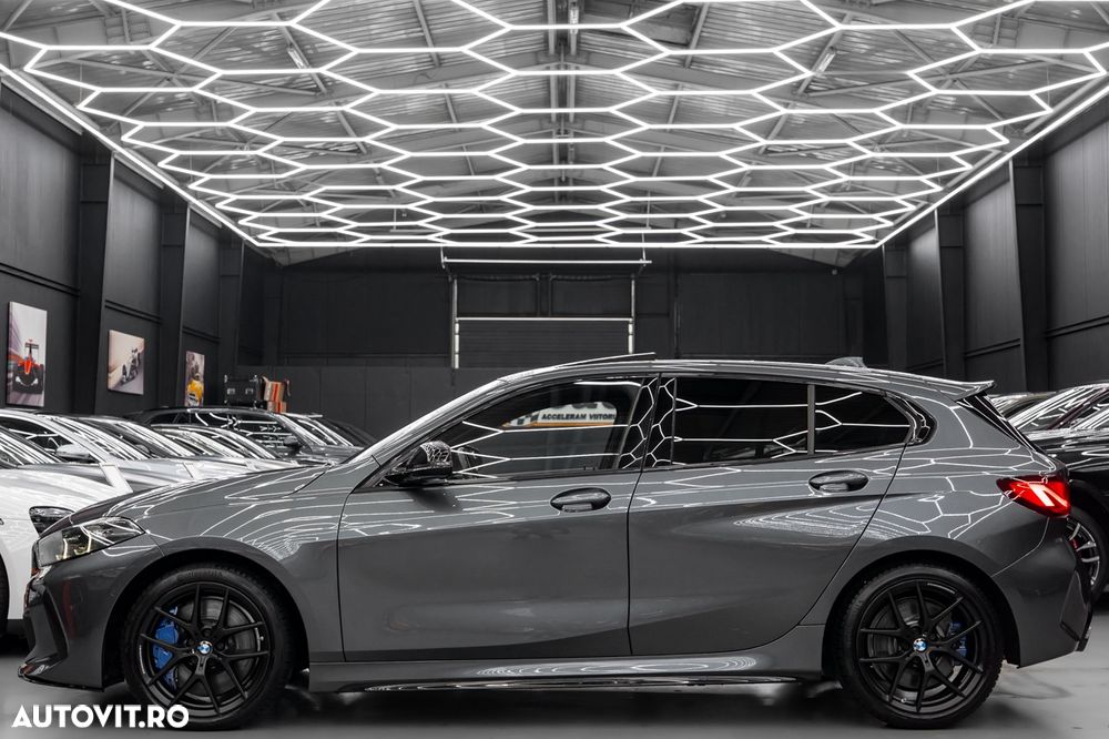 BMW M1 M135i xDrive AT - 34