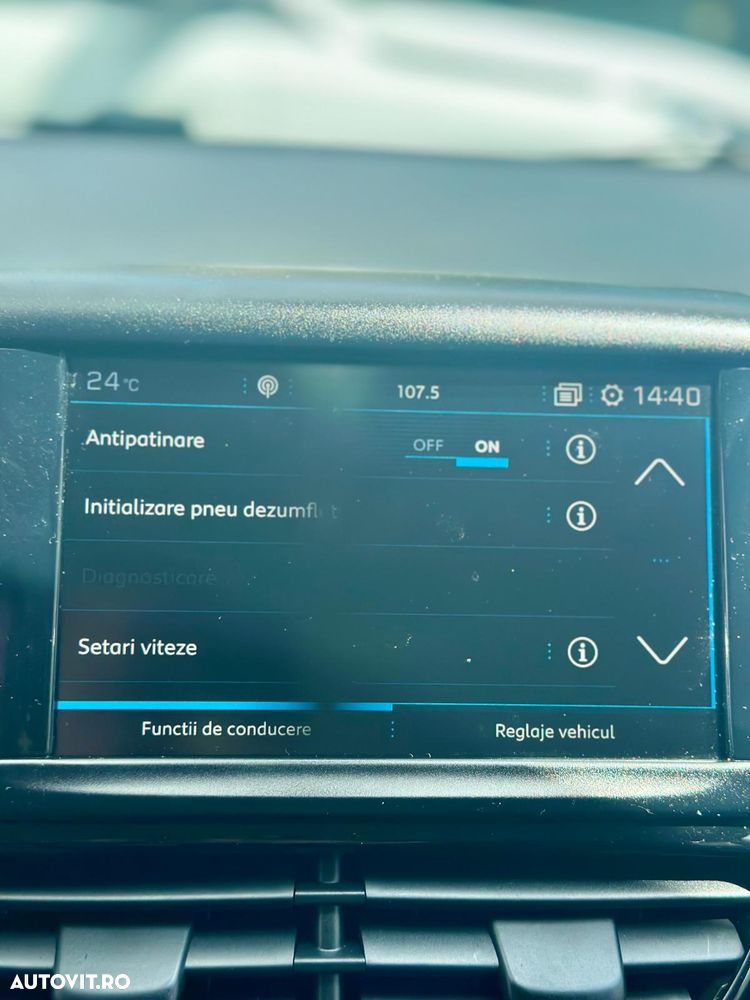 Peugeot 2008 - 25