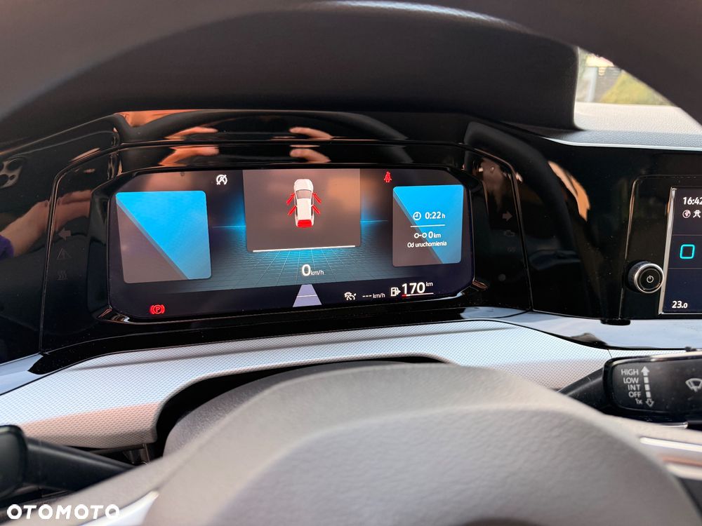 Volkswagen Golf 1.0 TSI - 32